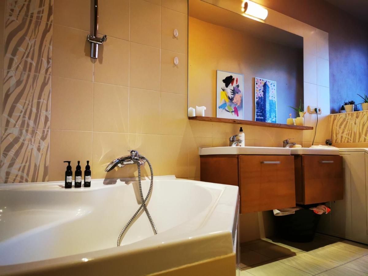 Falcon Apartment Trnava Dış mekan fotoğraf