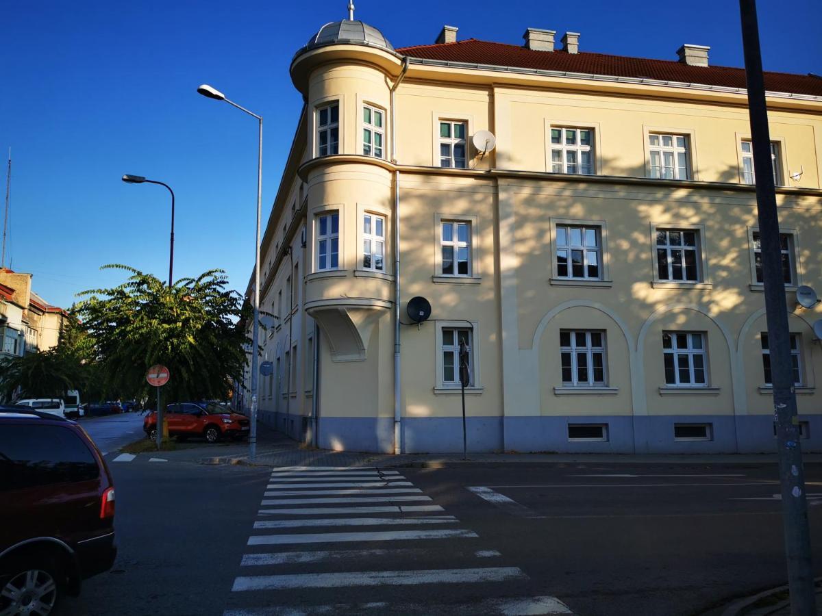 Falcon Apartment Trnava Dış mekan fotoğraf